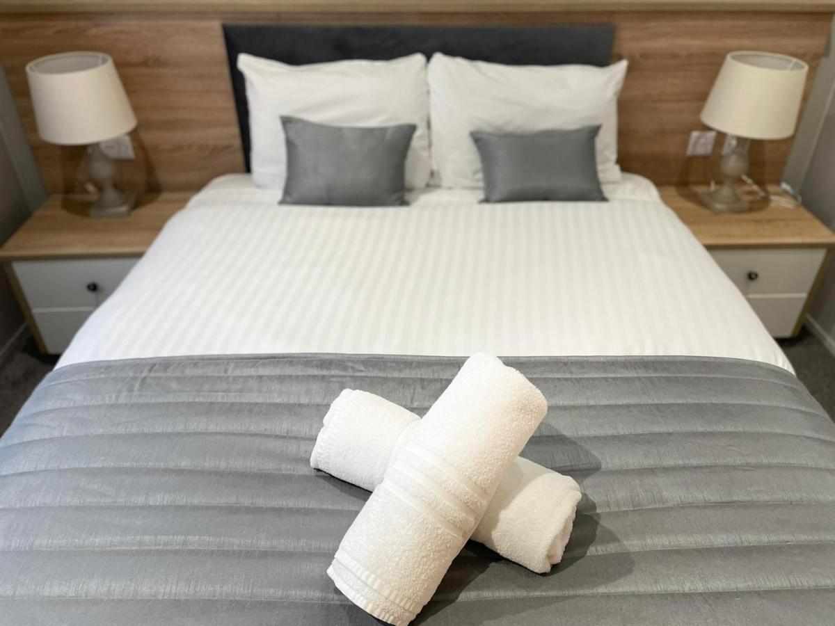 Beryl Lodge With Hot Tub York Ngoại thất bức ảnh
